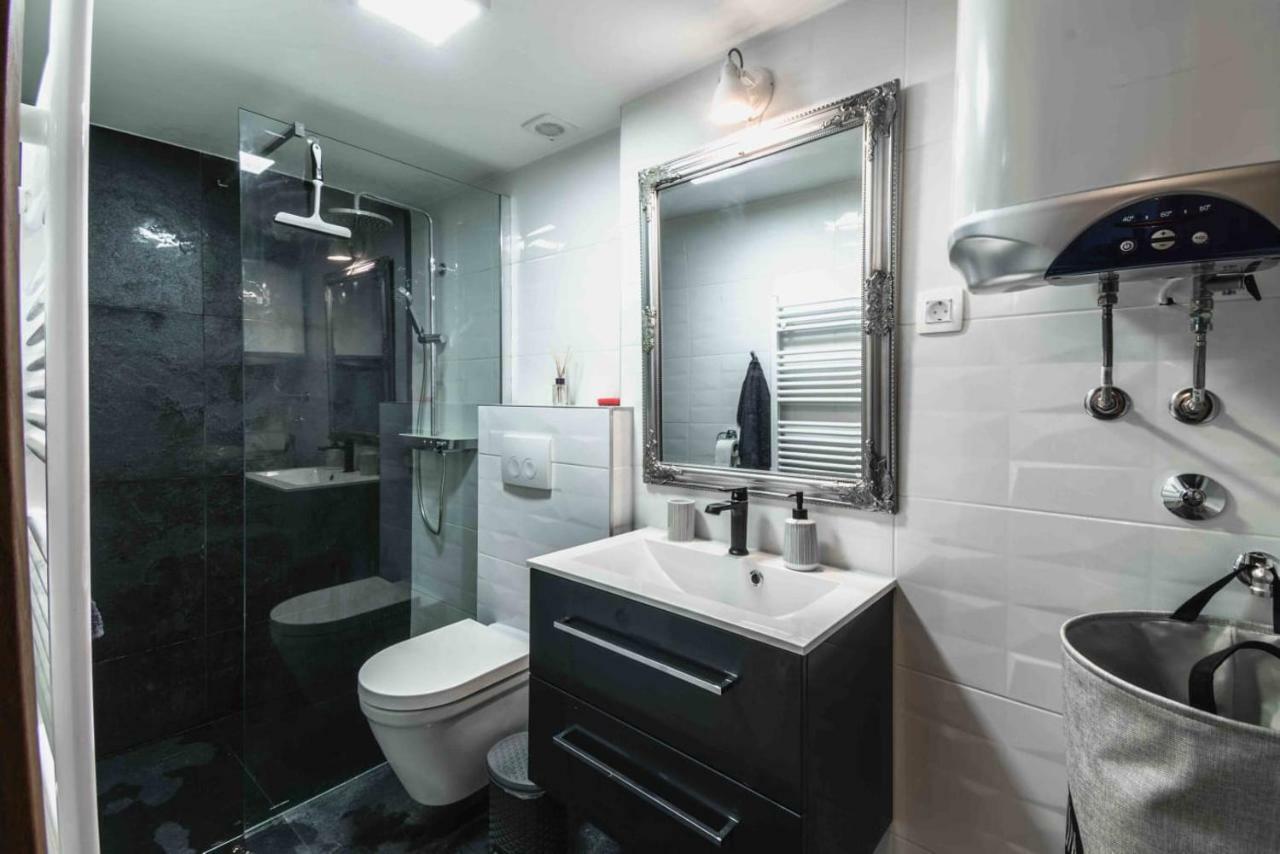 Bacrizza Gallery Apartment シベニク エクステリア 写真