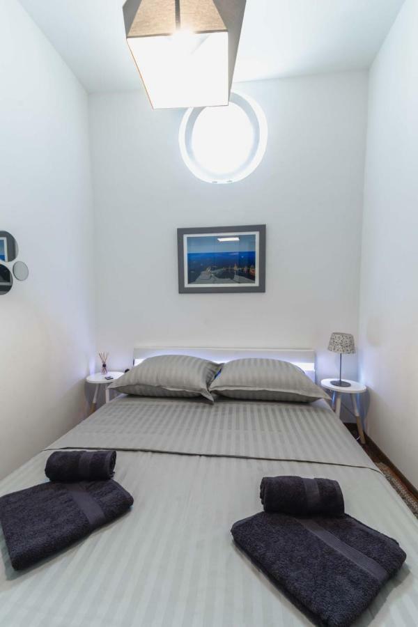 Bacrizza Gallery Apartment シベニク エクステリア 写真